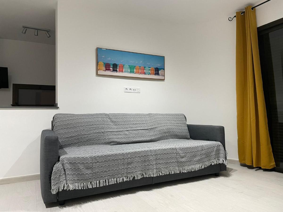 Teresita Deluxe With Pool Apartment กาเลตาเดฟุสเต ภายนอก รูปภาพ