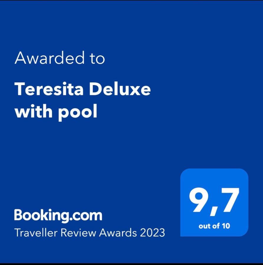 Teresita Deluxe With Pool Apartment กาเลตาเดฟุสเต ภายนอก รูปภาพ
